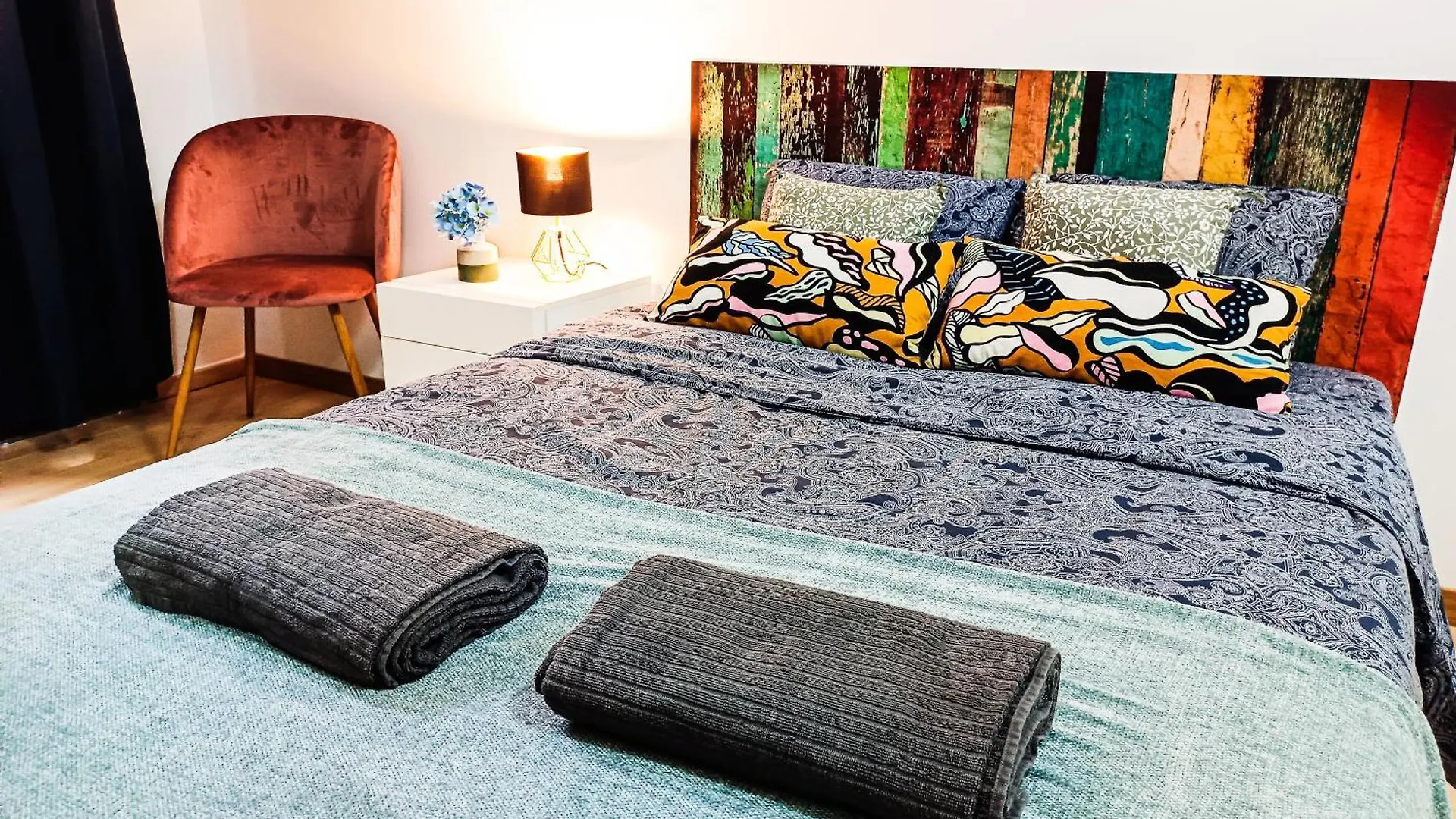 Private Rooms In Born - Barcelona
