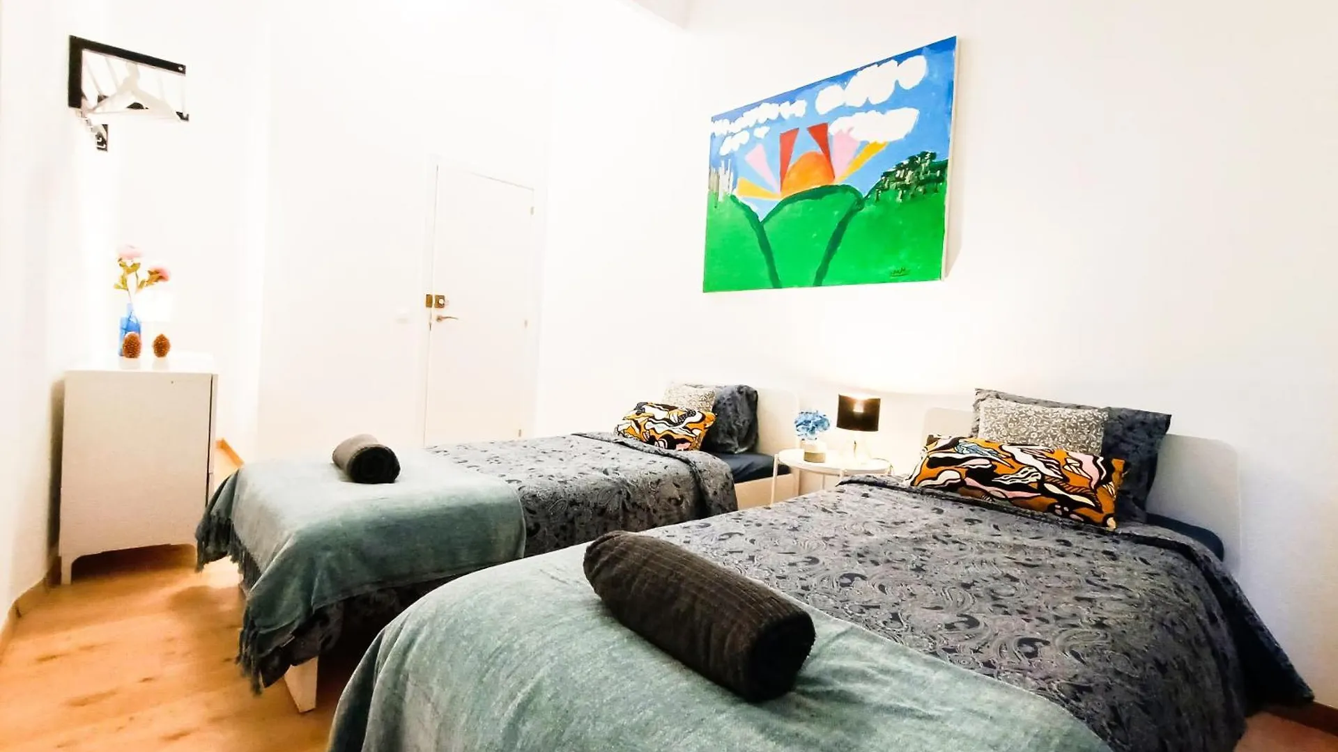 Hostel Private Rooms In Born - Barcelona