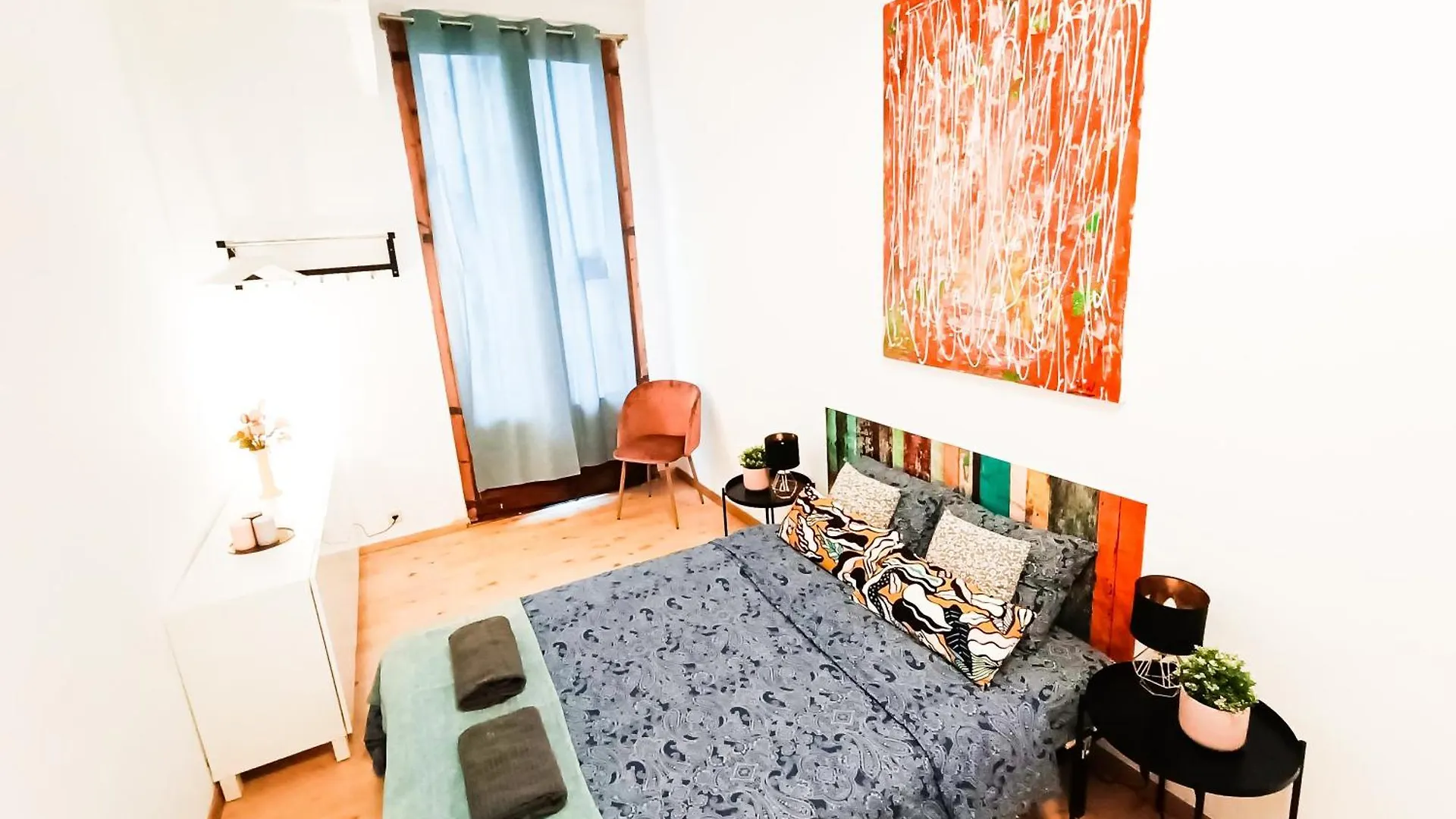 Hostel Private Rooms In Born - Barcelona